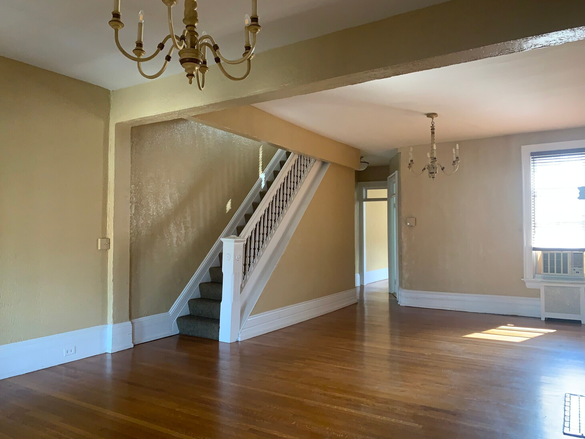 Building Photo - 1421 Lawton St
