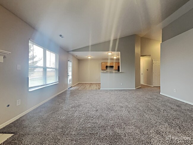 Building Photo - 774 Appaloosa Dr