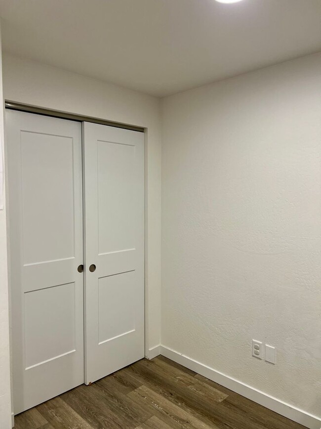 Building Photo - New Condo for Rent | Available February 1