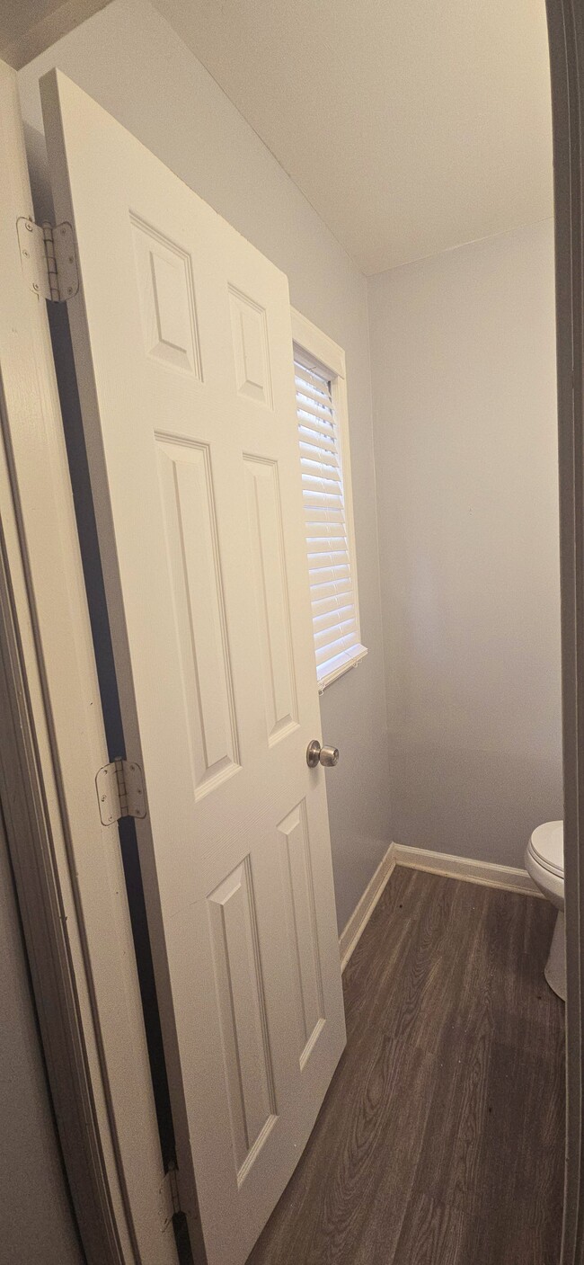 Half bathroom in primary bedroom - 2506 Yolanda Trail