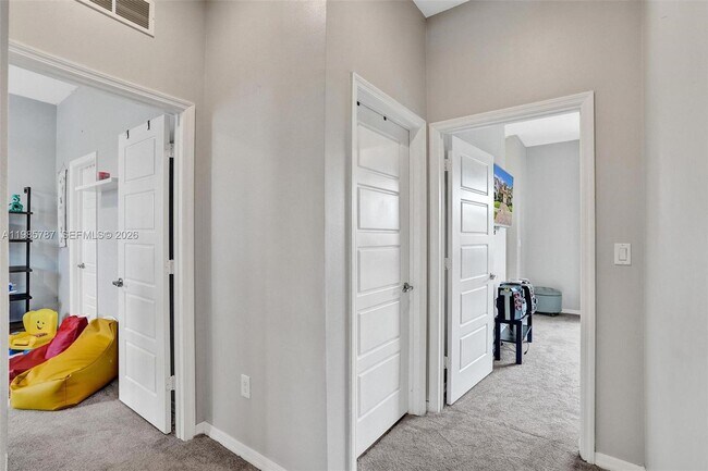 Building Photo - 760 NE 193rd Terrace