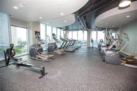 Building Photo - 777 N Ashley Dr