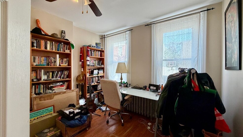 Building Photo - 1804 Titan St