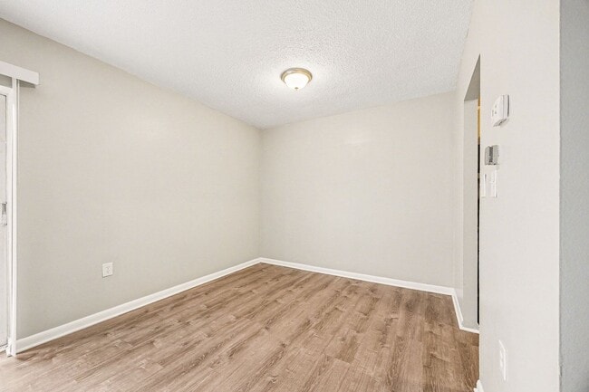 Building Photo - 3501 Section Rd