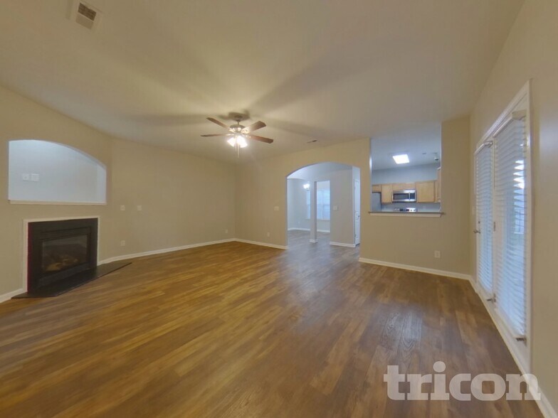 Building Photo - 19407 Fridley Ln