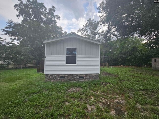 Building Photo - 4012 Mineral Springs Rd