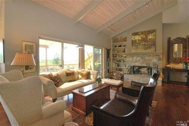 Building Photo - 17389 Gehricke Rd