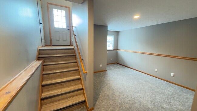 Building Photo - 10757/10759 Chicago Drive