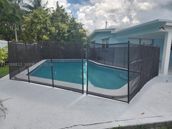 Building Photo - 9301 SW 54th St