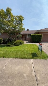Building Photo - 2774 Jessica Cir