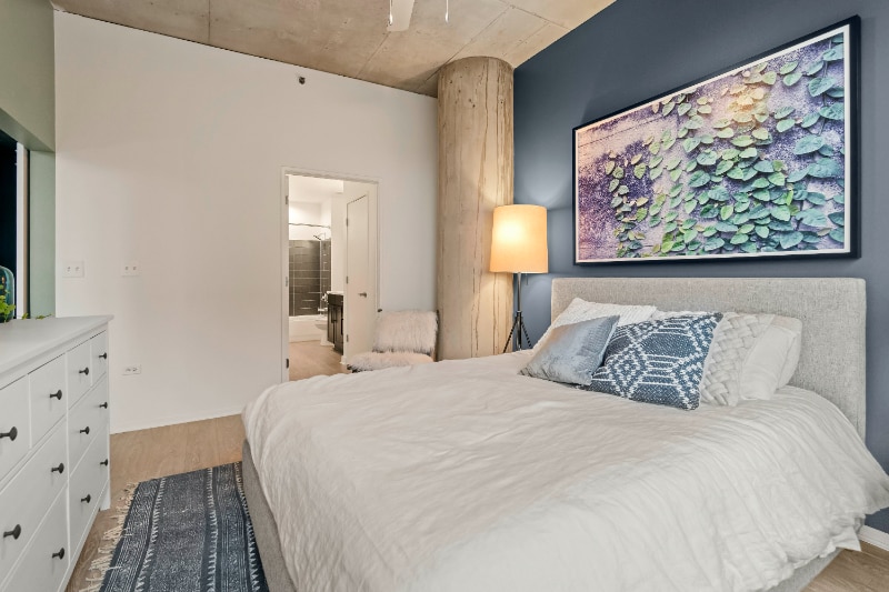 Building Photo - 1389 S State St