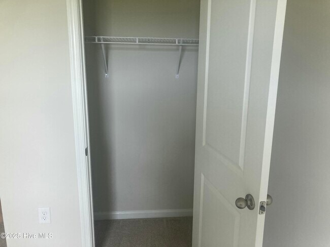 Building Photo - 3226 Edgemead Cir