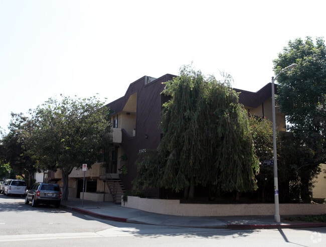 Building Photo - 11578 Wyoming Ave