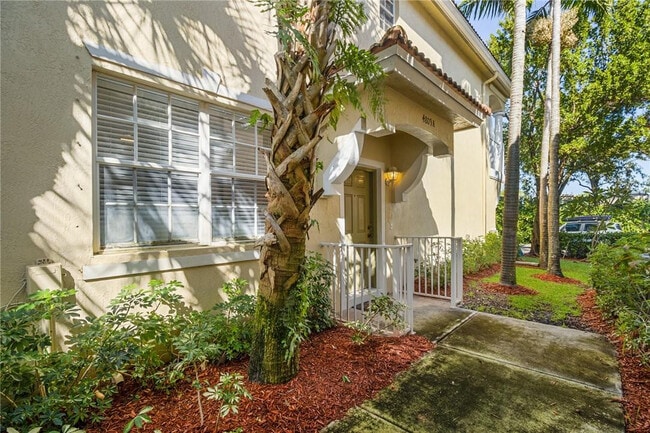 Building Photo - 4809 N Wickham Cir