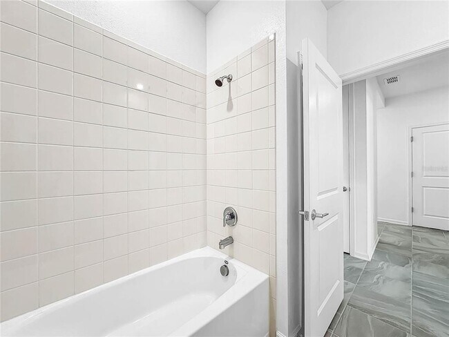 Building Photo - 1162 Pomelo St