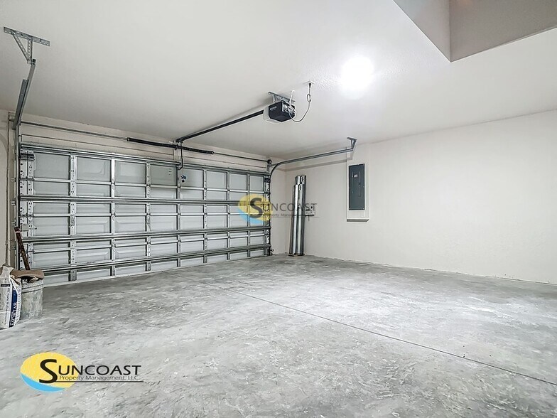 Building Photo - 16690 SW 29th Terrace Rd