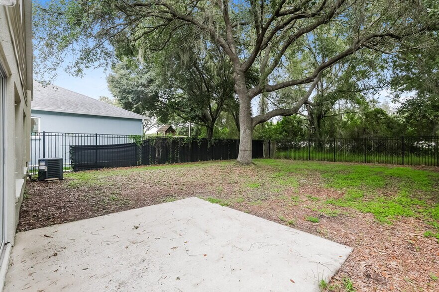 Building Photo - 6221 Kiteridge Dr