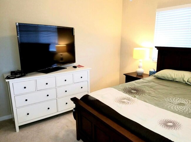 Building Photo - 6061 Grand Cypress Cir W