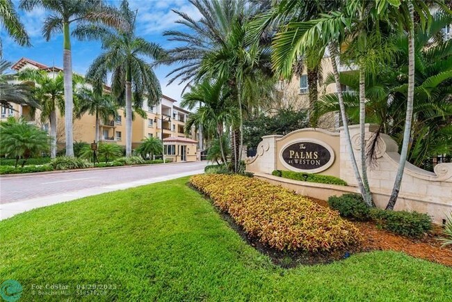 Building Photo - 16102 Emerald Estates Dr