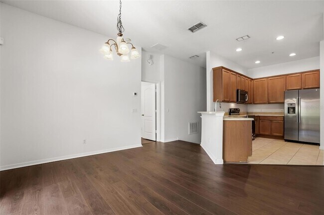 Building Photo - 3310 Pine Oak Trail