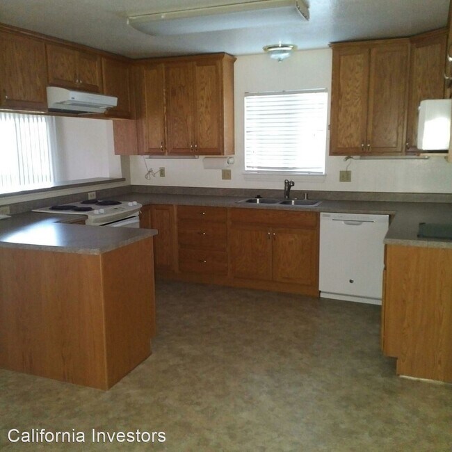 Building Photo - 3 br, 2 bath House - 11435 Edgewood Road