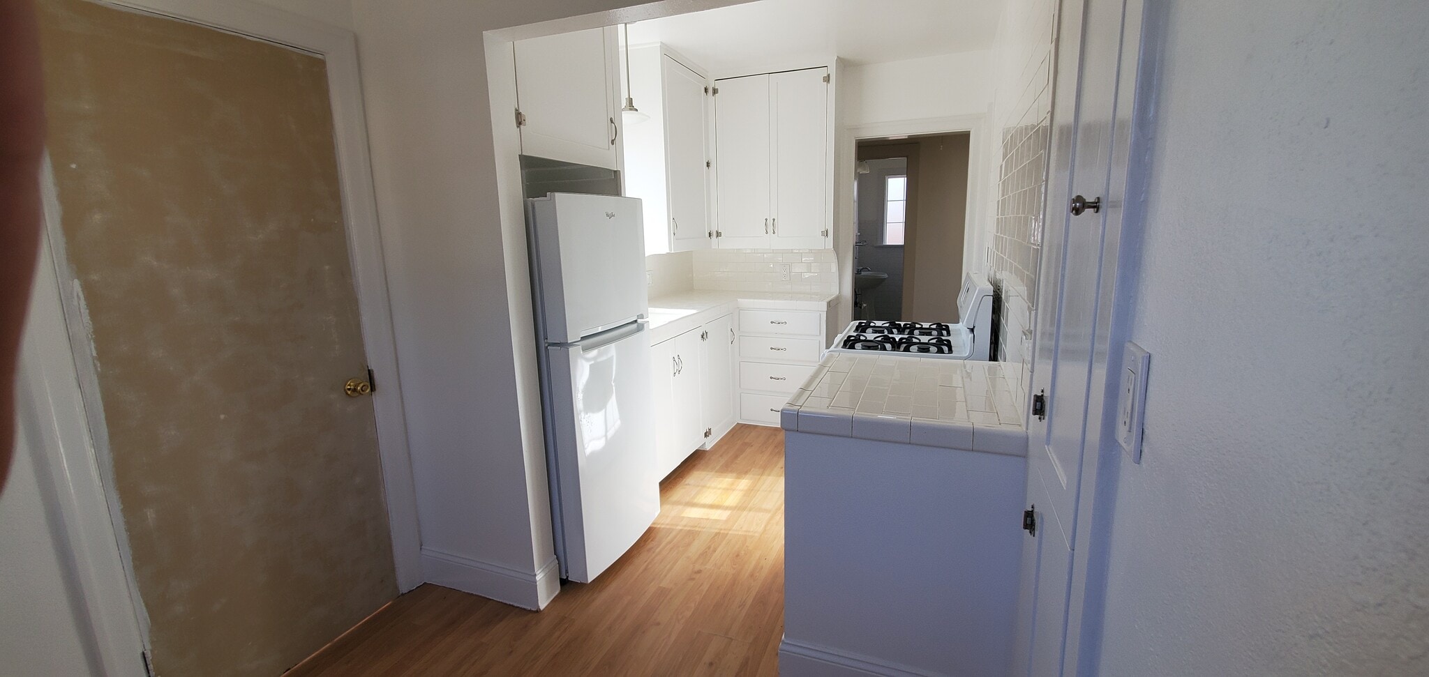 Building Photo - 760 Elmira St #5