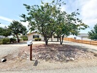 Building Photo - 4558 N Miner Rd