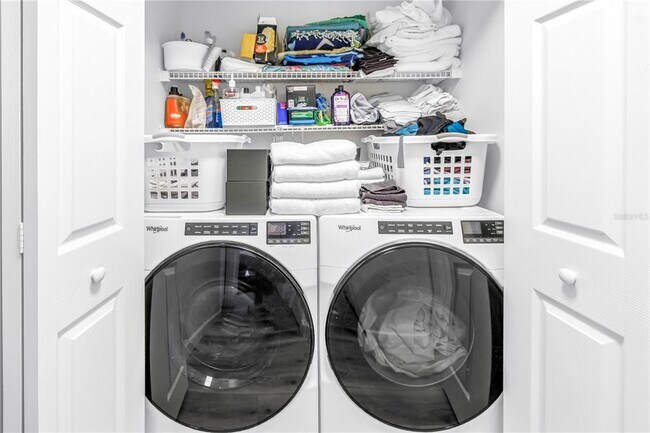 Building Photo - 8350 Wingate Dr