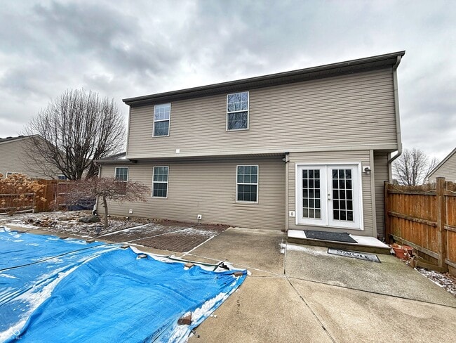 Building Photo - 878 Woodgate Ln