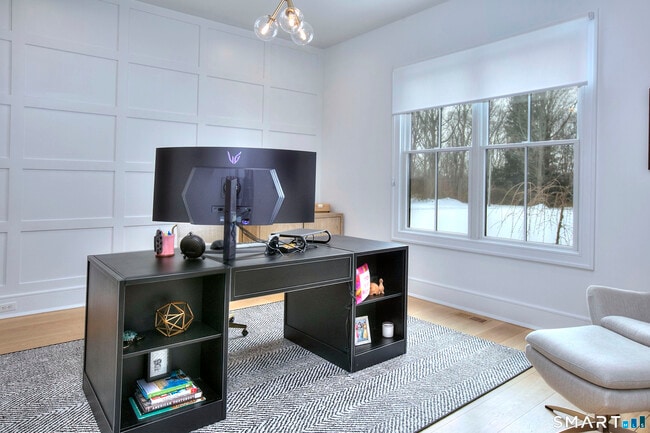 Building Photo - 32 Ridge Rd