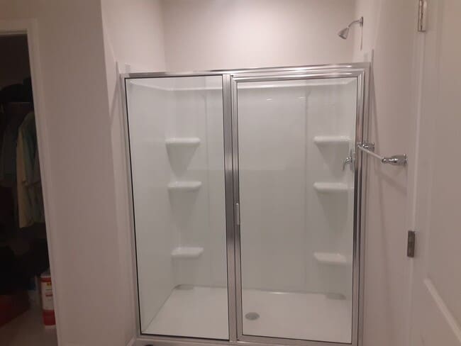 Building Photo - Charming Four Bedroom Home in Southeast Columbia!