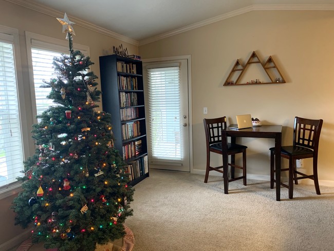 Living Room - 15058 NW Central Dr