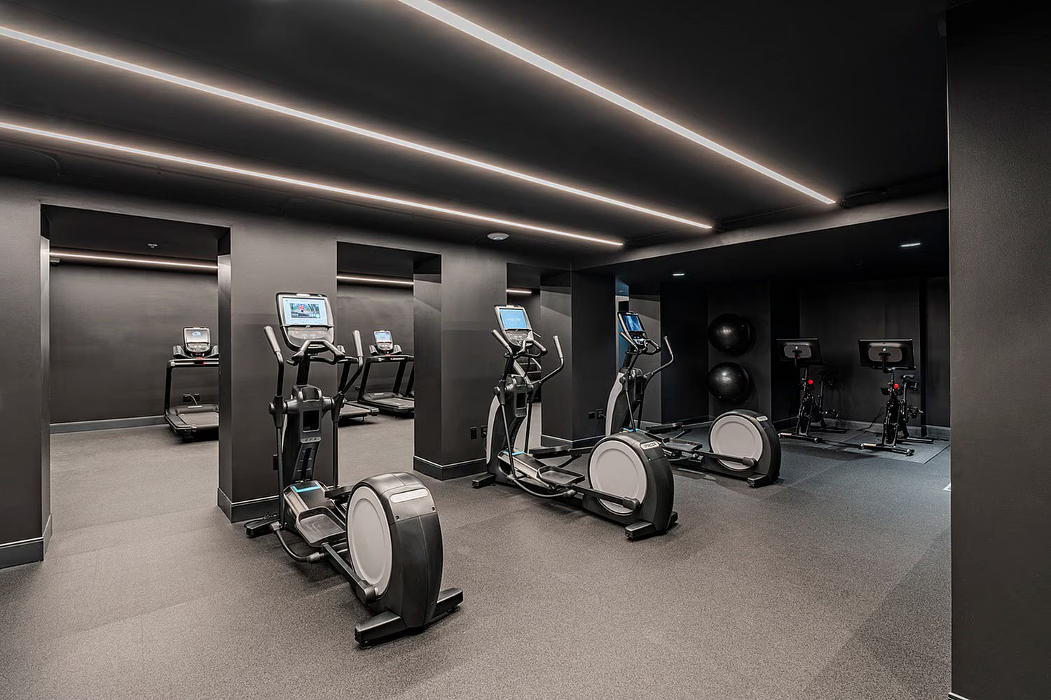 Building Photo - 659 W Kinzie St