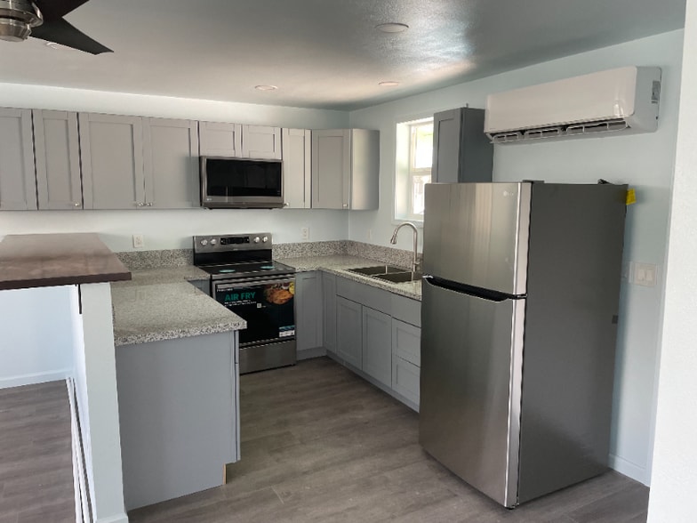 Building Photo - 363 Kanaloa Ave