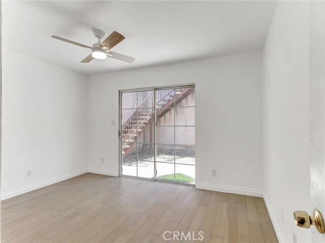 Building Photo - 3207 Kenneth Dr