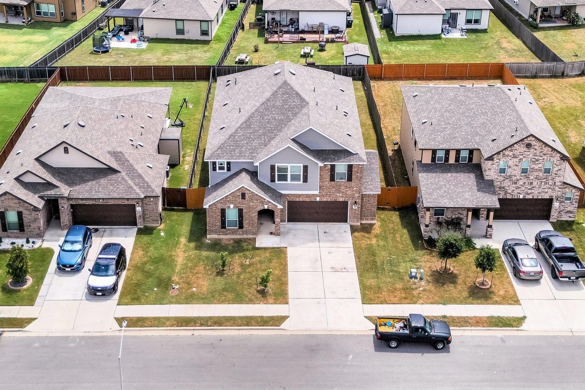 Building Photo - 280 Texas Jack Dr