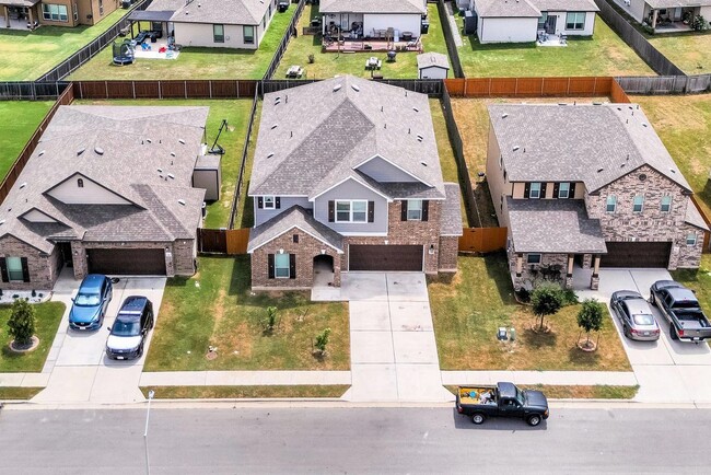 Building Photo - 280 Texas Jack Dr