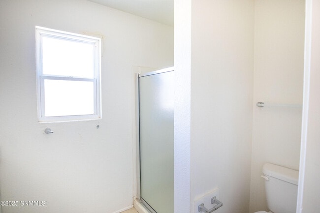 Building Photo - 1302 N Triviz Dr