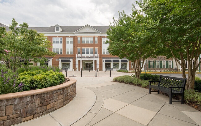 Building Photo - Lerner Parc Dulles