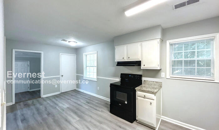 Building Photo - 3674 Ridgemont Ave