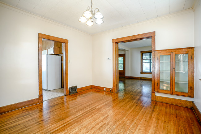 Dining Room Built Ins - 911 N Cooper St