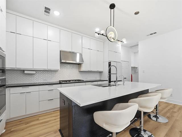 Building Photo - 6844 Verandah Wy