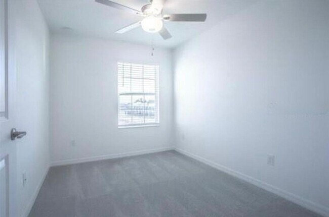 Building Photo - 10220 Honey Hammock Wy