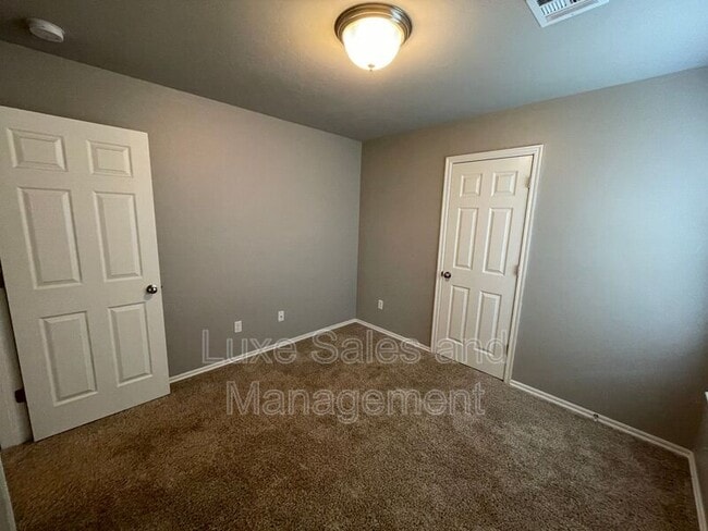 Building Photo - 11724 NW 135th St