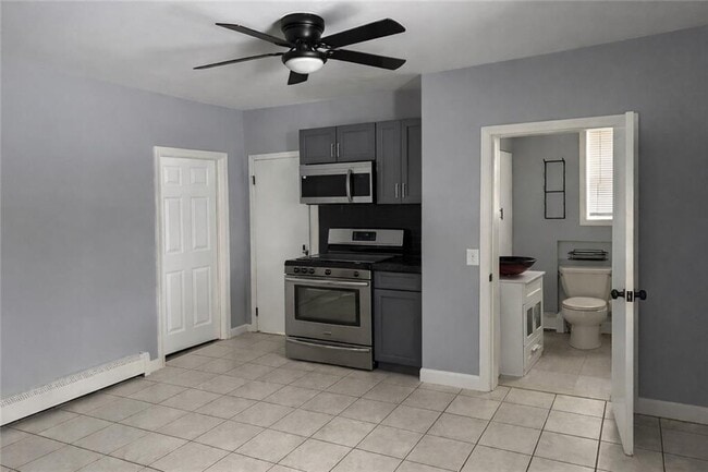 Building Photo - 55 2nd St