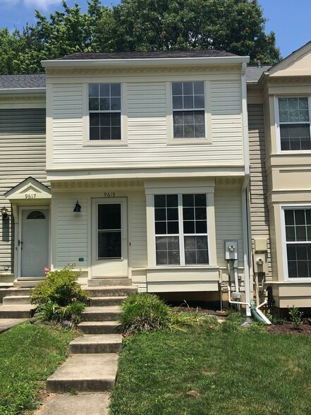 Building Photo - 9619 Lambeth Ct
