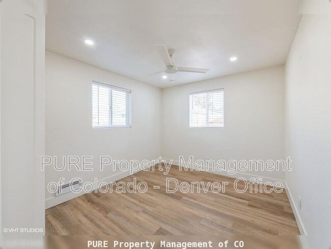 Building Photo - 5525 Brentwood St