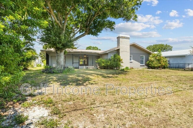 Building Photo - 8307 12th Ave Dr NW