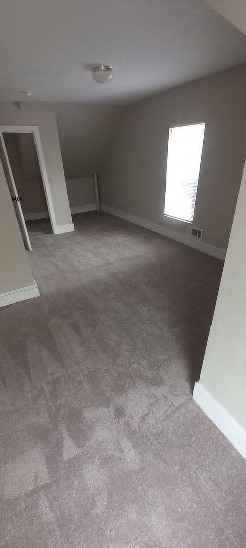 Building Photo - *PENDING* Recently Remodeled 2-Bedroom, 2-Bathroom Home – $1,100/Month - Accepting Section 8