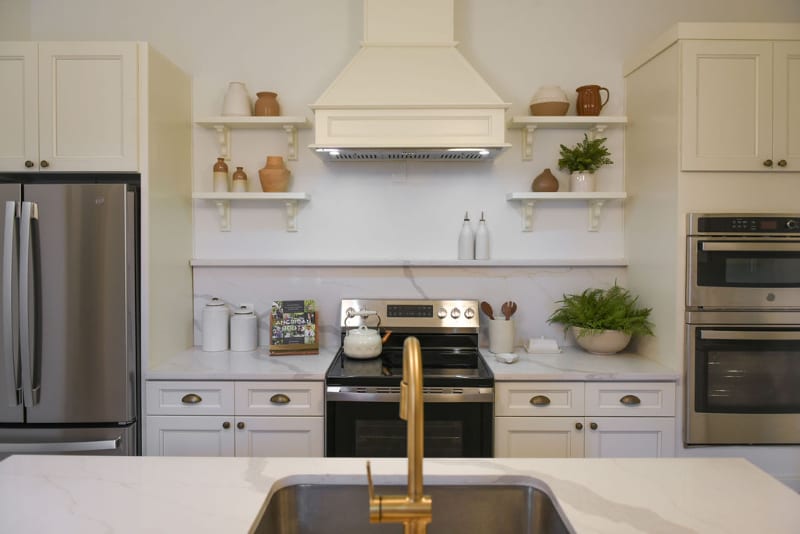 Building Photo - 1300 Boyle St